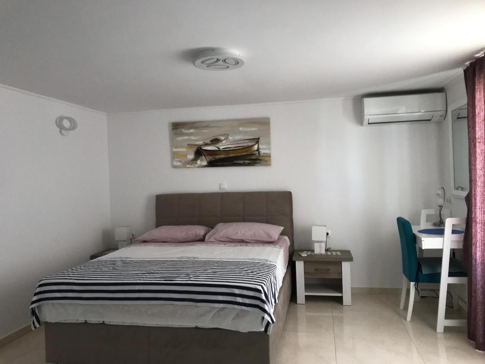 Apartment Ema Блаце Екстериор снимка