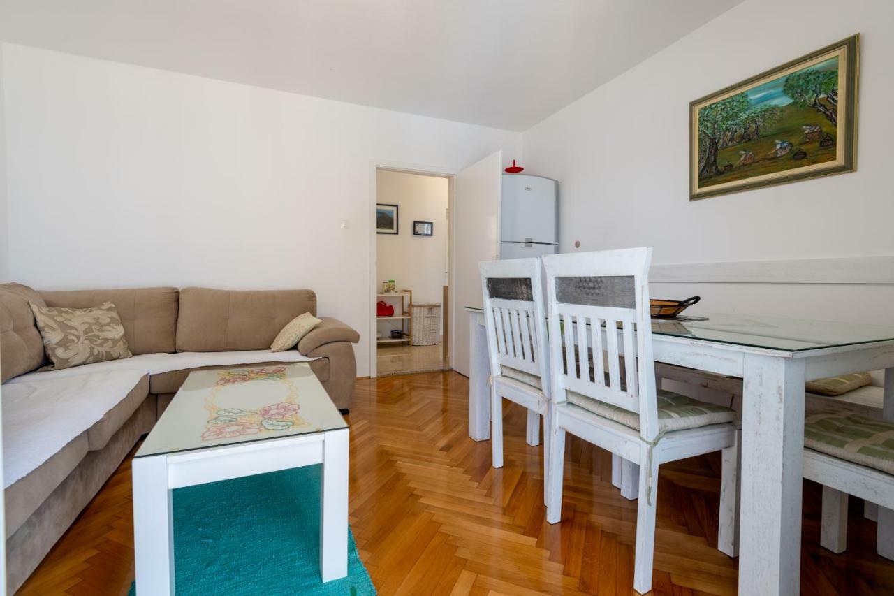 Apartment Ema Блаце Екстериор снимка